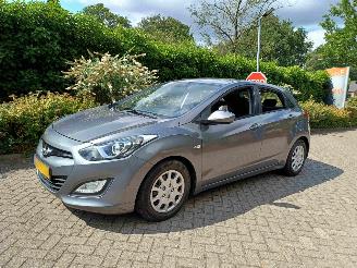 Hyundai I-30 1.4 HB picture 3