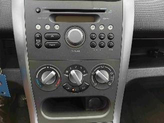Opel Agila 1.2 edition airco NAP picture 10