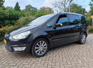 Damaged car Ford Galaxy 1.6 SCTi Trend Business 7 persoons 118kw 2012/3