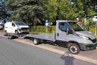 -  Peters 2700 autoambulance 2040 kg laadvermogen picture 10