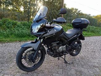 Suzuki V-Strom 650 DL  all road picture 2