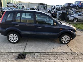 Avarii autoturisme Ford Fusion 14i 16v 59kW 2009/10