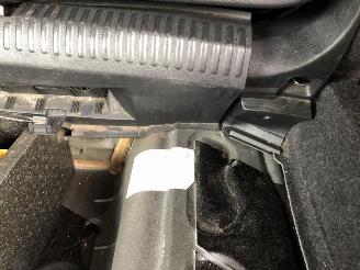 Volkswagen Polo 14tdi E6 Navi Airco LM velgen picture 13