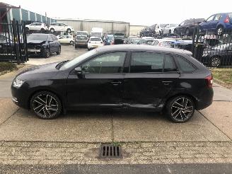 Voiture accidenté Skoda Rapid 1.0tsi 81kW E6 2018/9