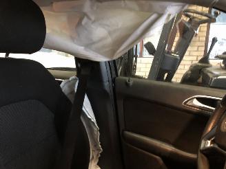 Mercedes B-klasse B180 Automaat E6 picture 11