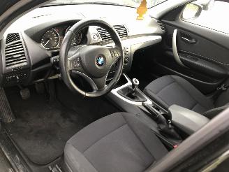 BMW 1-serie 116i 5 drs 2.0 E5 picture 6
