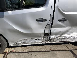 Opel Vivaro 1.6D 92kW E6 Airco Navi picture 13