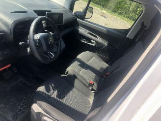 Citroën Berlingo L2 15hdi 96kW Automaat E6 picture 6