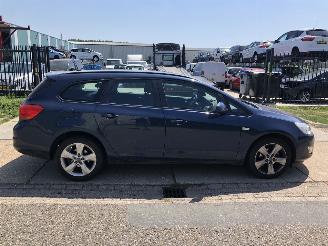 škoda osobní automobily Opel Astra 14i 103kW E5 Automaat SPORTS TOURER 2011/4
