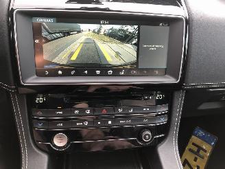 Jaguar F-Pace S 3.0D AWD 221kW E6 picture 9