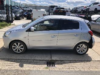 Schadeauto Mitsubishi Space-star 1.2i 59kW Airco 102 dkm 2013/7