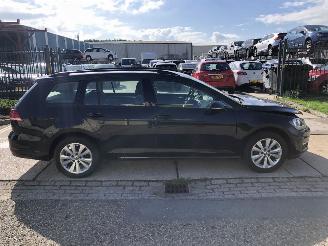 krockskadad bil auto Volkswagen Golf 1.0tsi 85kW E6 Variant 27000 km!! 2020/1
