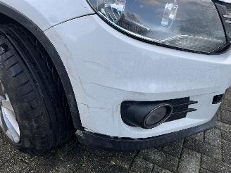Volkswagen Tiguan Weinig km !! picture 19