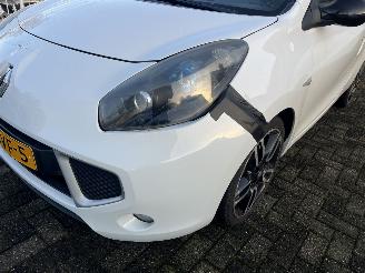 Renault Wind 1.6 16v Mooie auto weinig km !! picture 24