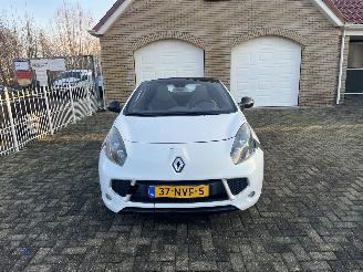 Renault Wind 1.6 16v Mooie auto weinig km !! picture 8