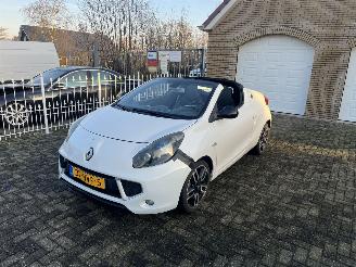 skadebil auto Renault Wind 1.6 16v Mooie auto weinig km !! 2011/1