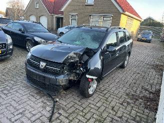 Schadeauto Dacia Logan  2021/12