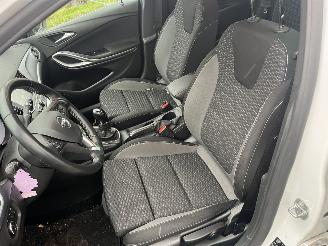 Opel Astra SPORTS TOURER 1.5 cdti weinig km !! picture 26