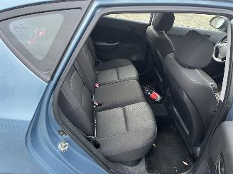 Hyundai I-30 Weinig km !! picture 16