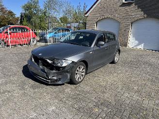 Unfallwagen BMW 1-serie 116i 2010/2