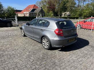 BMW 1-serie 116i picture 3