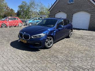 Unfallwagen BMW 1-serie 118i automaat 2020/7
