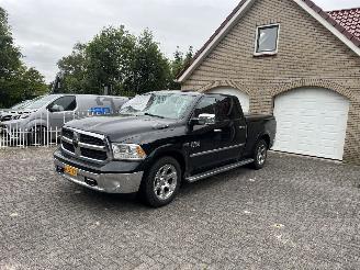 krockskadad bil bedrijf Dodge Ram Ram 1500 Crew cab 5,7 hemi 2017/12