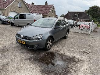 Auto incidentate Volkswagen Golf  2012/3