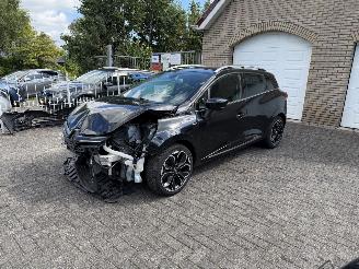 Auto incidentate Renault Clio Luxe uitvoering !! Weinig km !! 2017/9