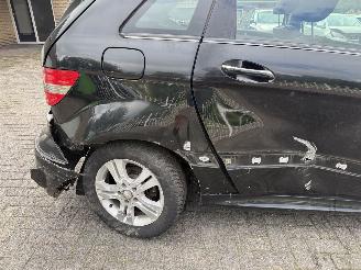 Mercedes B-klasse B200 automaat !! picture 20