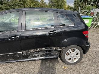 Mercedes B-klasse B200 automaat !! picture 30
