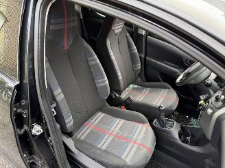 Peugeot 108  picture 16