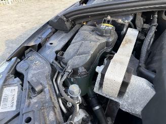 Volvo V-60 2.0 t5 automaat !! picture 25