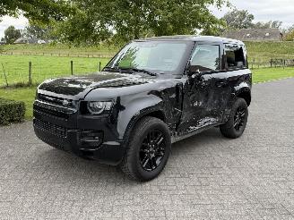 Land Rover Defender X-Dynamic / 4WD / 3.0 Diesel / Automaat / Panorama picture 1