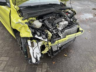 Peugeot 208 1.2 Puretech 100 GT picture 5