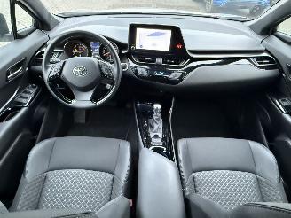 Toyota C-HR 2.0 Hybrid Dynamic picture 11