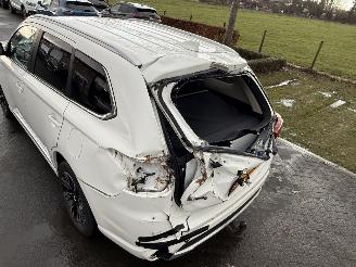 Mitsubishi Outlander 2.0 Executive Edition / Automaat / AWD picture 8