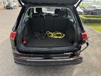 Volkswagen Tiguan eHybrid / Automaat picture 5
