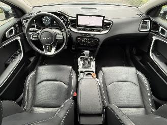Kia Ceed Plug-in Hybride / Leer / Automaat picture 16