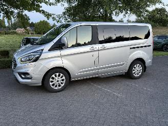 Damaged car Ford Transit Custom Tourneo 320 / Plug-in hybride / 8p / Automaat 2020/6