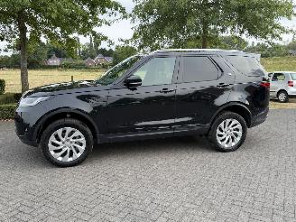 skadebil auto Land Rover Discovery 5 S D250 AWD / Mild-Hybrid 2022/6