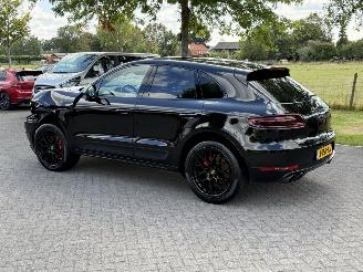 Porsche Macan 3.0 GTS AWD / Panorama / Leer picture 7