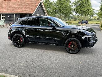 Porsche Macan 3.0 GTS AWD / Panorama / Leer picture 4
