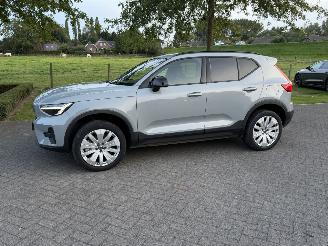 Coche accidentado Volvo EX40 82KWH Extended Range 2024/10