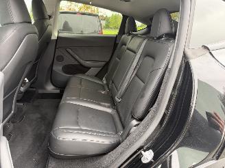 Tesla Model Y Long range 75 kWh / Panorama / Leer picture 13