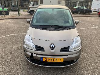 skadebil auto Renault Modus 1.2 TCE 2009/10