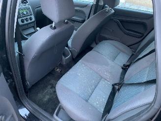 Ford Focus 1.6 16v picture 11