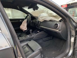 Audi A3 1.4 TFSI ambition pro line S picture 10