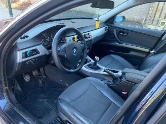 BMW 3-serie 318i high executive picture 12