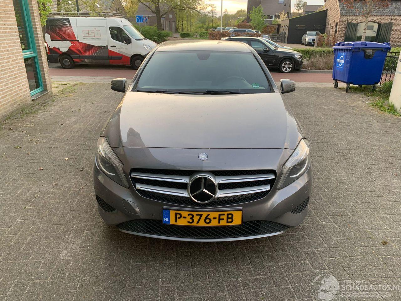 Mercedes A-klasse 180 ambition